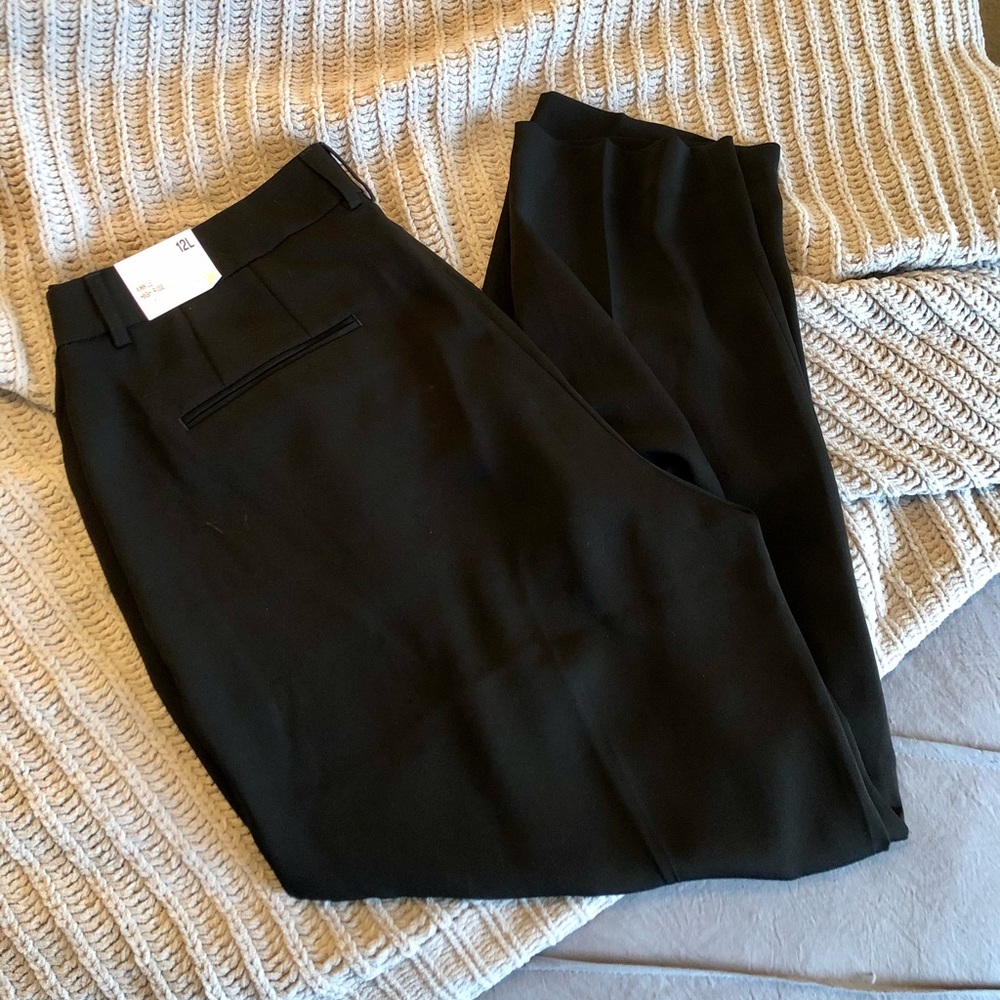 Ankle high rise black slacks